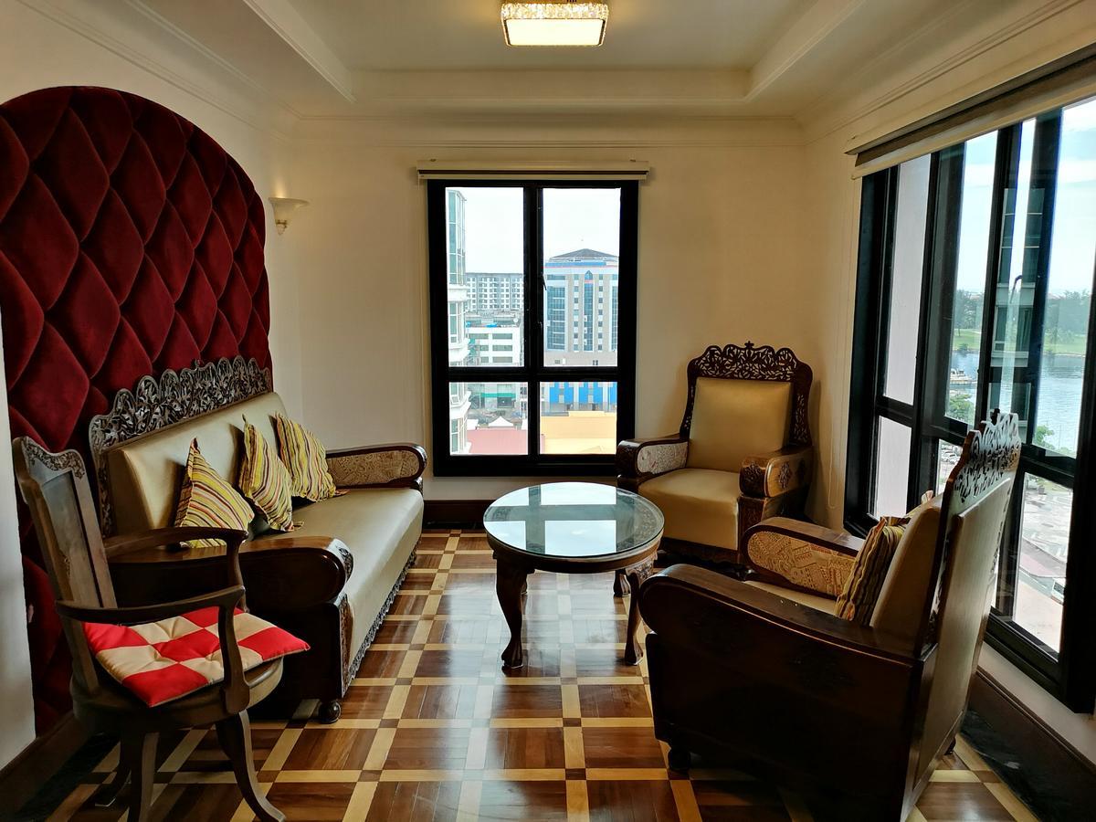 Marina Court Luxury Penthouse Aparthotel Кота Кинабалу Екстериор снимка